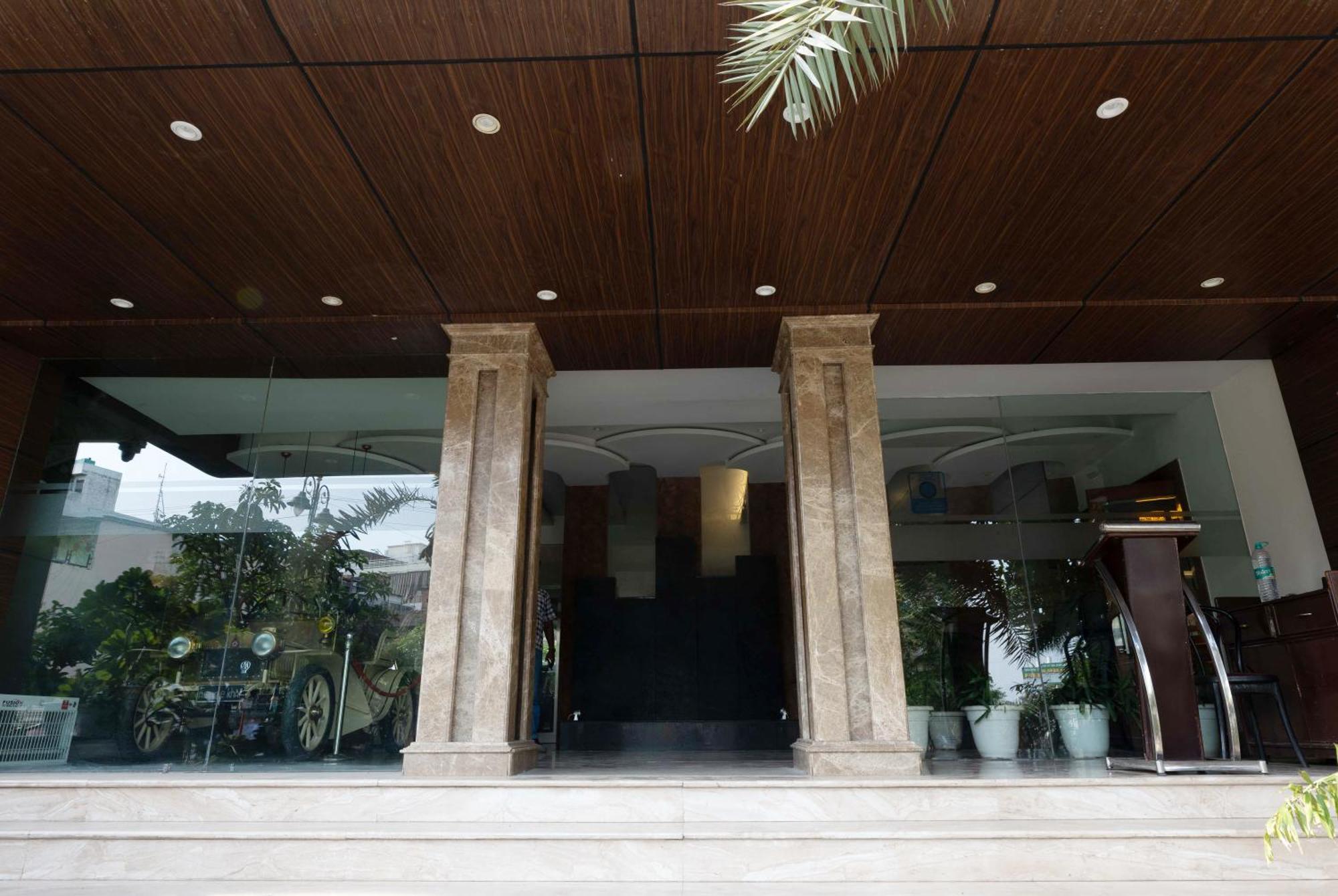 New Hotel Broadway Varanasi Dış mekan fotoğraf