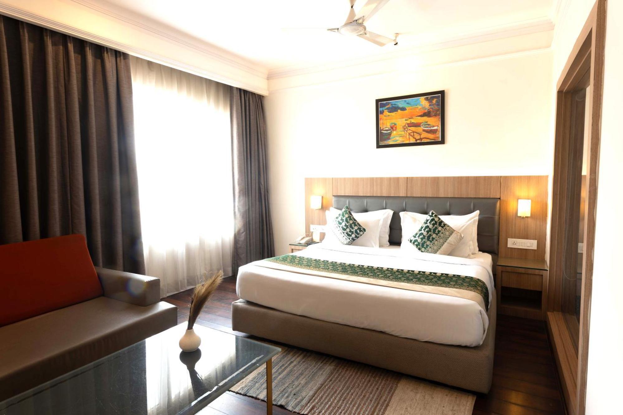 New Hotel Broadway Varanasi Dış mekan fotoğraf