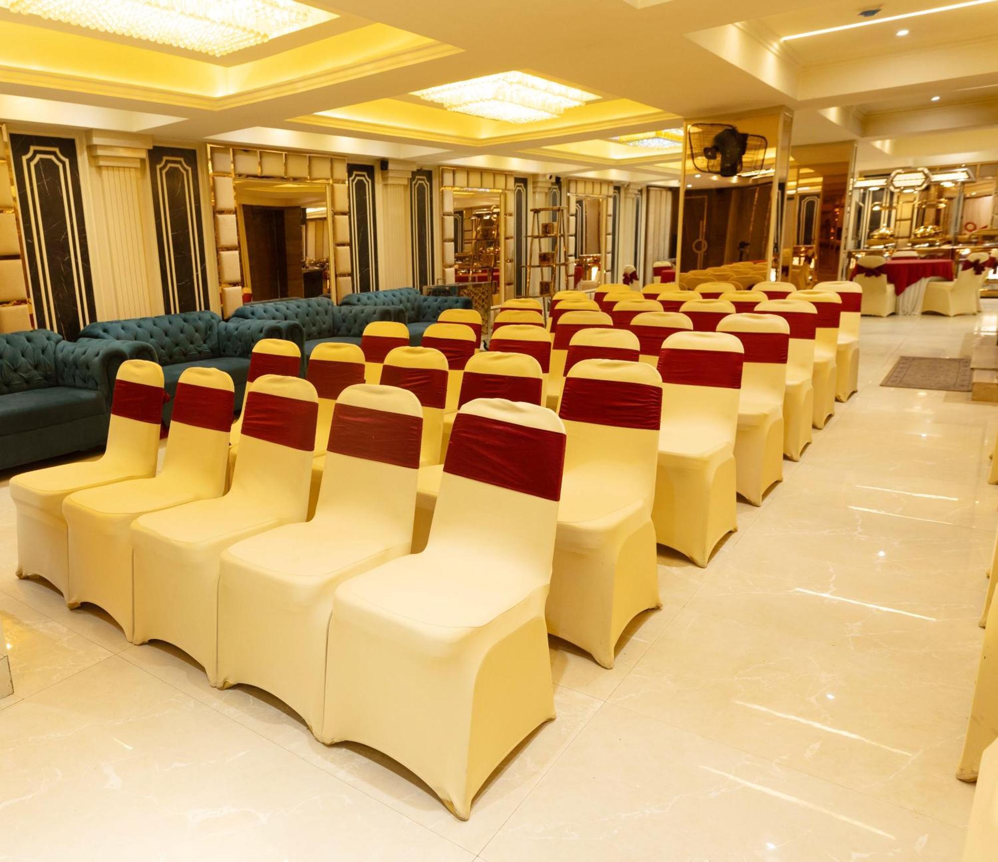 New Hotel Broadway Varanasi Dış mekan fotoğraf